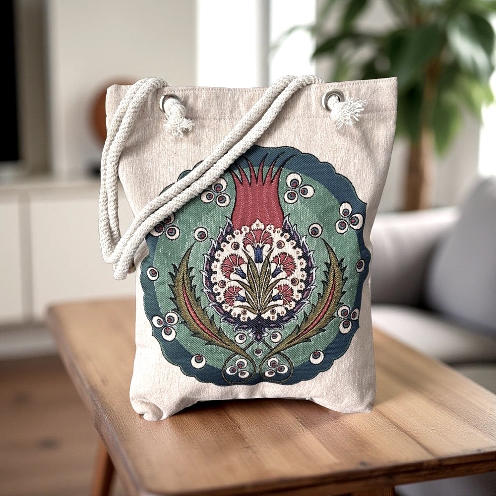 NWT Embroidered Canvas Boho Bohemian Tote Bag - Cream and Multicolor! NEW!